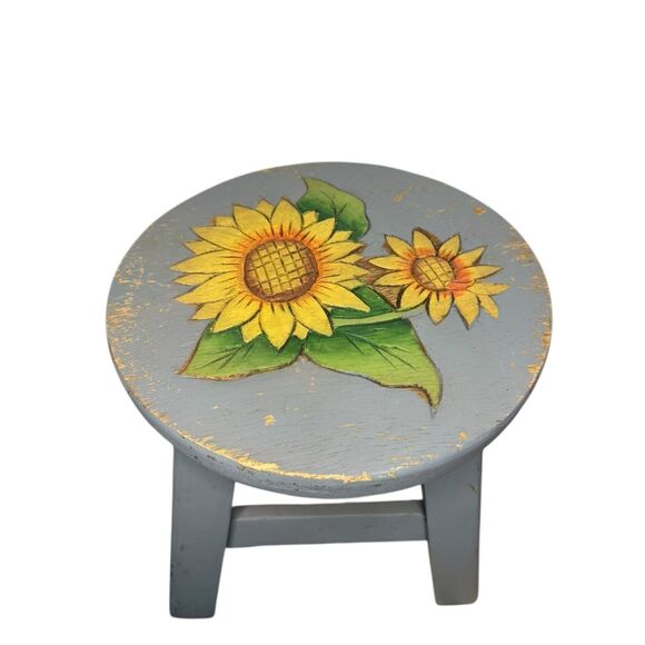 Vintage Wooden Stool Plant Stand Hand Painted Sunflower Rustic Home Decor - Picture 2 of 4